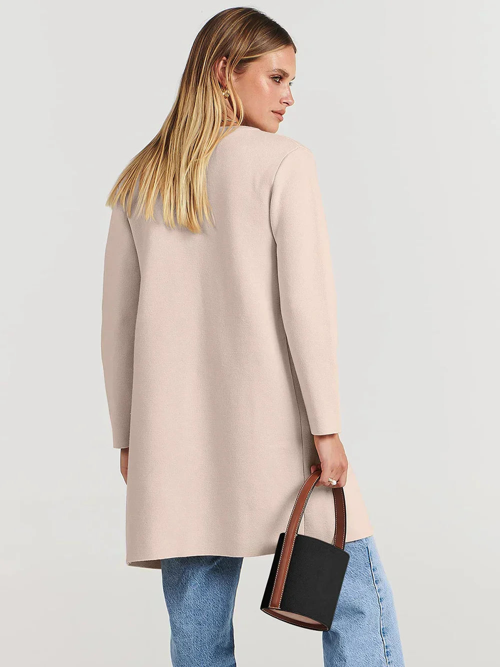 Elfriede | Elegant og Sofistikeret Lang Frakke