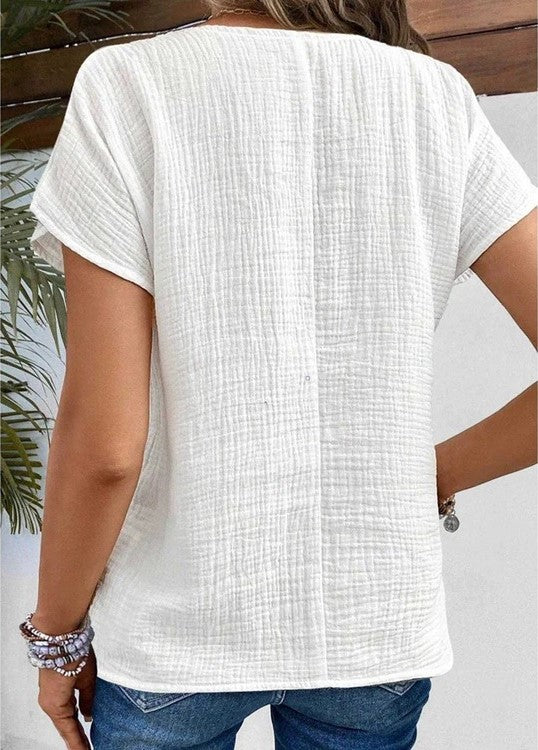 Jeanette | Stilfuld Knap-Down Collared Top