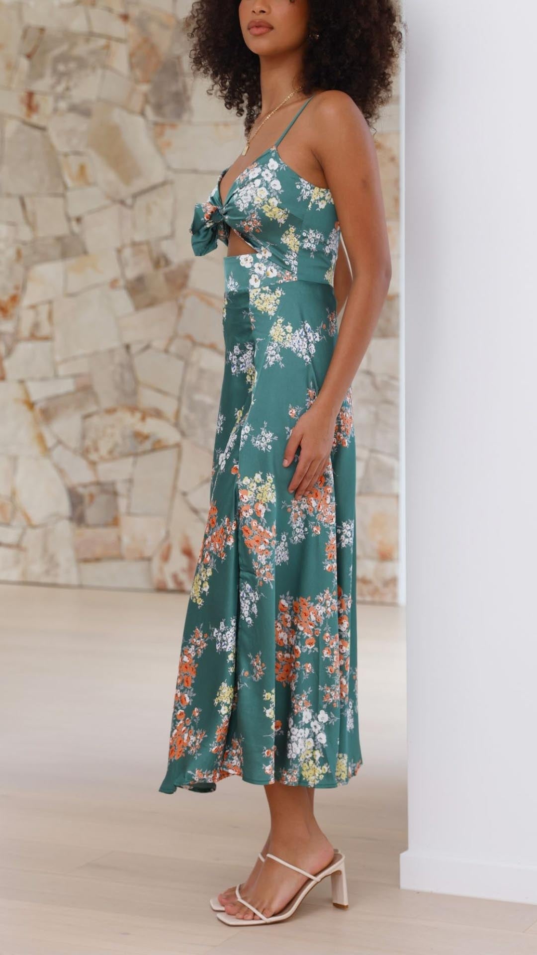 SATIN FLORAL DRESS - Elle Copenhagen